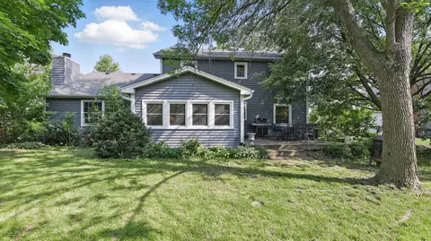 Other - 533 Warwick Dr, Naperville, IL 60565 photo 4 of 4