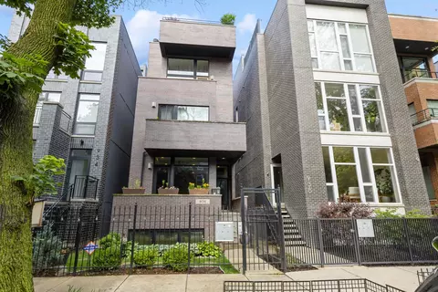 936 N Winchester Ave #1, Chicago, IL 60622