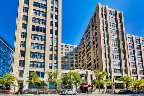 728 W Jackson Blvd #817, Chicago, IL 60661