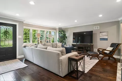 Living - 231 N Forest Ct, Addison, IL 60101 photo 1 of 3