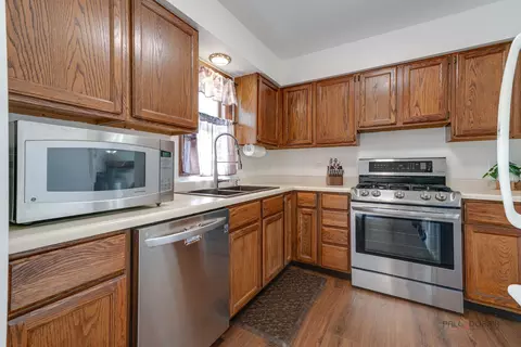 808 Peter St, Mchenry, IL 60050 photo 15