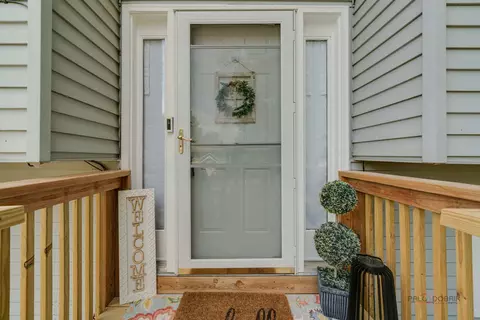 808 Peter St, Mchenry, IL 60050 photo 4