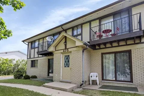 475 S Belmont Ave #3, Elgin, IL 60123