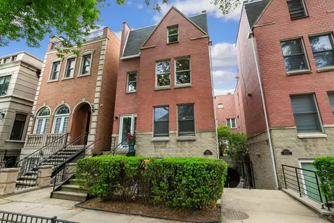 2417 N Janssen Ave #C, Chicago, IL 60614