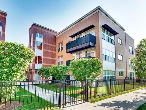 2231 W Maypole Ave #201, Chicago, IL 60612