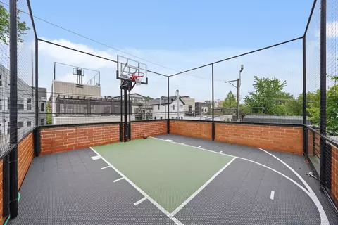 3323 N Bell Ave, Chicago, IL 60618 photo 15