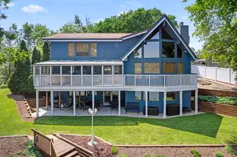 1171 Lady Bird Dr, Lake Holiday, IL 60552