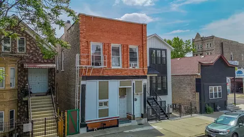 2653 W 21st St, Chicago, IL 60608