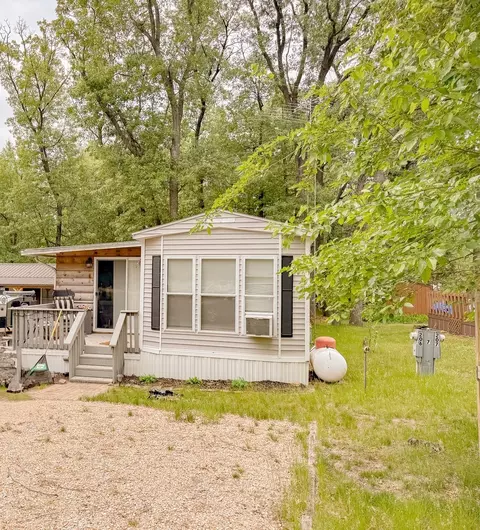 7 206 Woodhaven, Sublette, IL 61367
