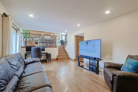 1703 Penny Ln, Bartlett, IL 60103 photo 9