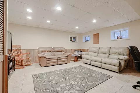 1703 Penny Ln, Bartlett, IL 60103 photo 5