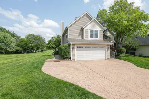 1703 Penny Ln, Bartlett, IL 60103 photo 2