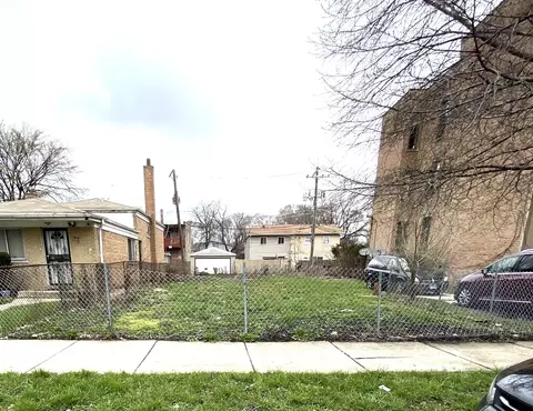 730 E 95th St, Chicago, IL 60619 photo 2