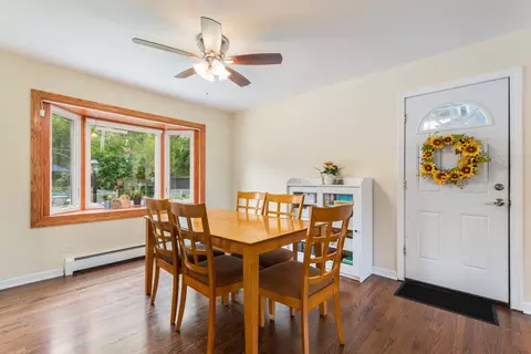 Dining - 947 Carol Ave, Elgin, IL 60123 photo 1 of 1