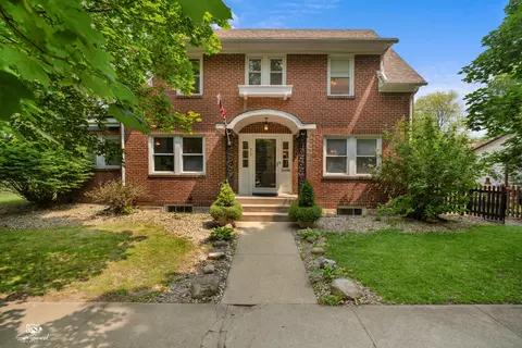 915 E Duane Blvd, Kankakee, IL 60901