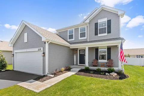 219 Conway St, Elburn, IL 60119