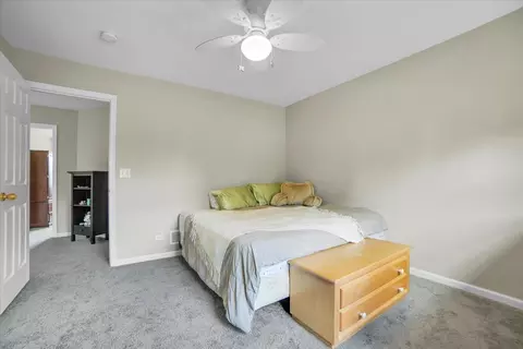 2585 Lambert Dr, Aurora, IL 60503 photo 30