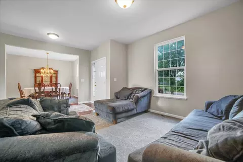 2585 Lambert Dr, Aurora, IL 60503 photo 15