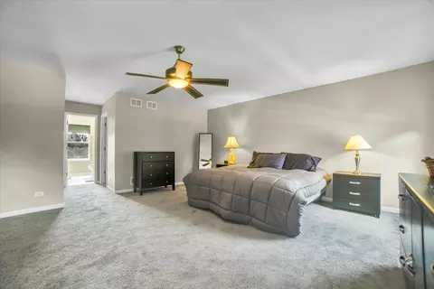 2585 Lambert Dr, Aurora, IL 60503 photo 25