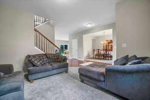 2585 Lambert Dr, Aurora, IL 60503 photo 19