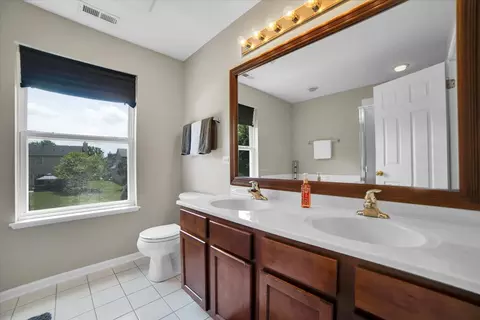 2585 Lambert Dr, Aurora, IL 60503 photo 27