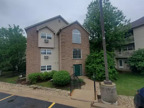 430 Cunat Blvd #3C, Richmond, IL 60071