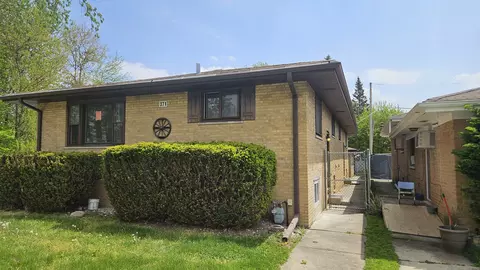 371 Buffalo Ave, Calumet City, IL 60409