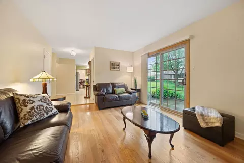 Other - 1486 Haverhill Dr, Wheaton, IL 60189 photo 3 of 4