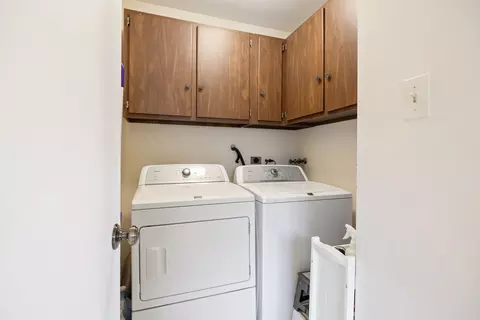 Other - 1486 Haverhill Dr, Wheaton, IL 60189 photo 2 of 4