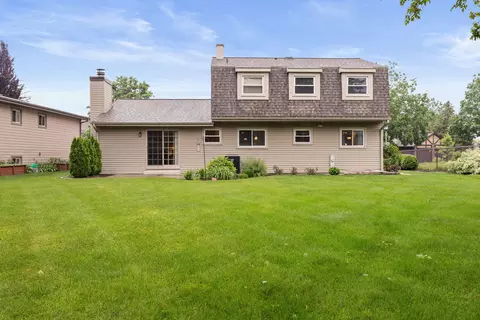 Exterior - 1486 Haverhill Dr, Wheaton, IL 60189 photo 5 of 6