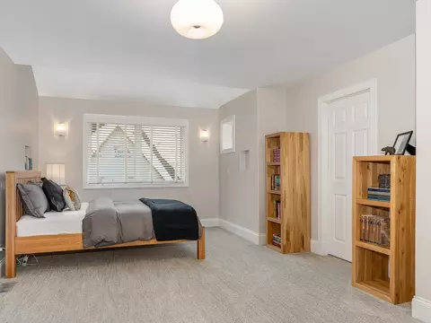 Bedroom - 1000 E Porter Ave, Naperville, IL 60540 photo 4 of 5