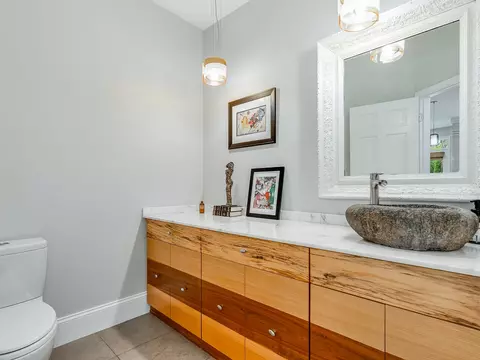 Bath - 1000 E Porter Ave, Naperville, IL 60540 photo 1 of 10