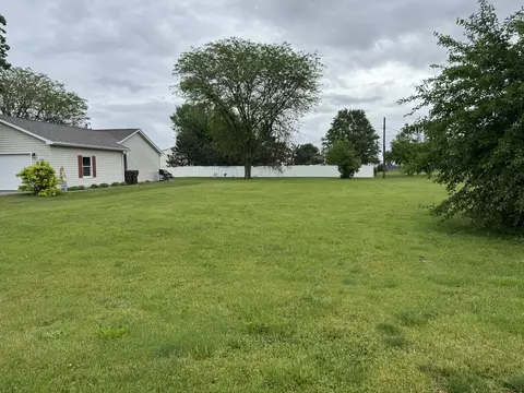 504 N Pine St, Gardner, IL 60424 photo 3