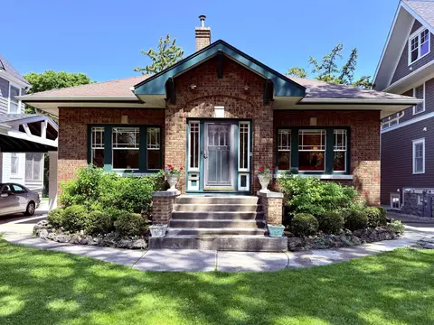 719 Park Ave, River Forest, IL 60305