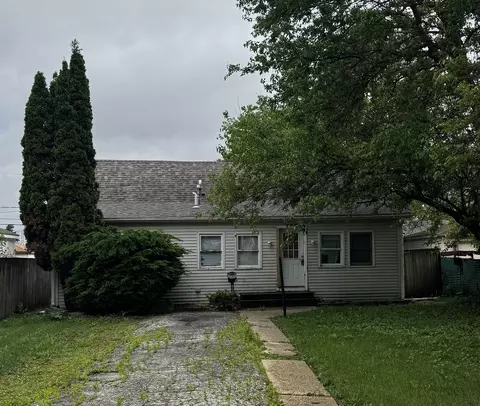 8223 45th St, Lyons, IL 60534 photo 1