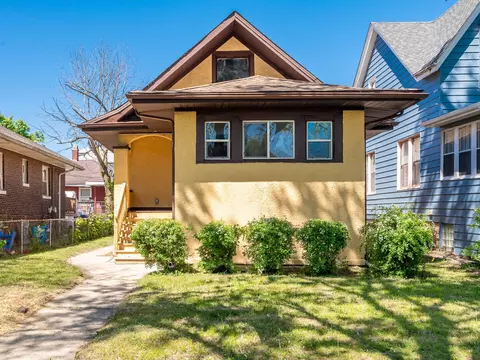 150 S 13th Ave, Maywood, IL 60153