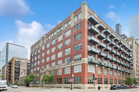 333 S Desplaines St #504, Chicago, IL 60661