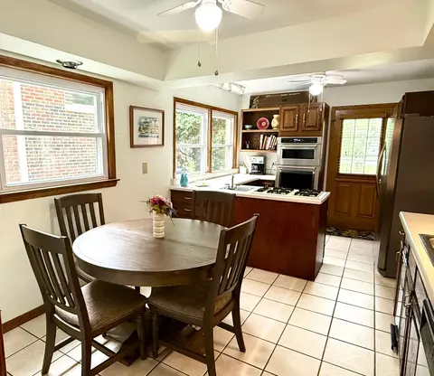 Kitchen - 1014 Douglas Ave, Flossmoor, IL 60422 photo 1 of 2