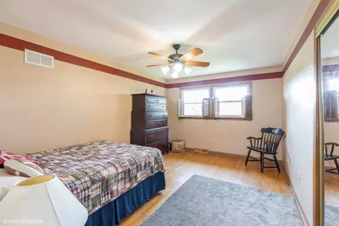 Bedroom - 1014 Douglas Ave, Flossmoor, IL 60422 photo 3 of 3