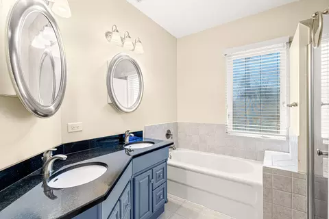 48 Hackberry Ln, Glenview, IL 60025 photo 7