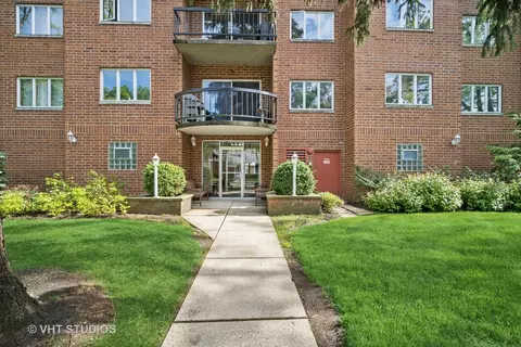 1653 River St #405, Des Plaines, IL 60016 photo 3