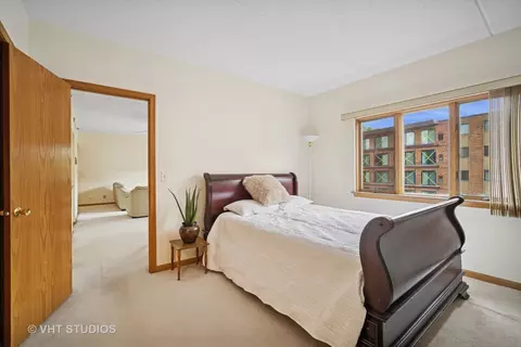 1653 River St #405, Des Plaines, IL 60016 photo 17