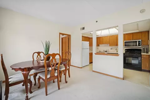 1653 River St #405, Des Plaines, IL 60016 photo 9