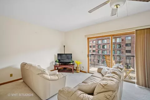 1653 River St #405, Des Plaines, IL 60016 photo 6
