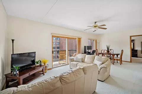 1653 River St #405, Des Plaines, IL 60016 photo 5