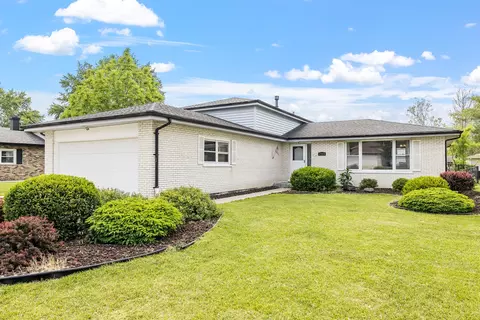 17824 65th Ave, Tinley Park, IL 60477