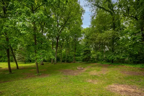 Exterior - 6809 Normandy Dr, Spring Grove, IL 60081 photo 7 of 8