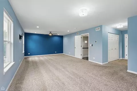 Other - 465 Blue Heron Cir, Bartlett, IL 60103 photo 3 of 9