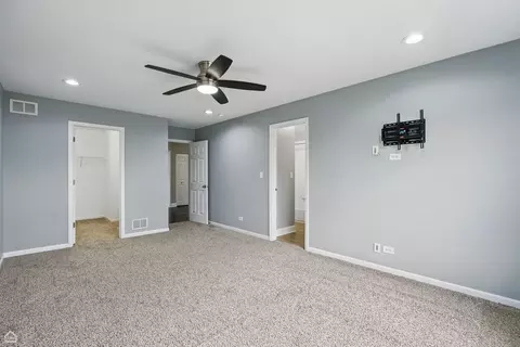Bedroom - 465 Blue Heron Cir, Bartlett, IL 60103 photo 3 of 5