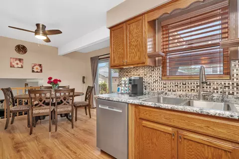 2111 Hastings Dr, Plainfield, IL 60586 photo 8